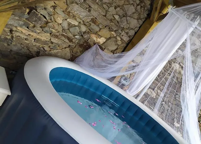 Nougaro 2 Pers Private Ouvert A L'annee *